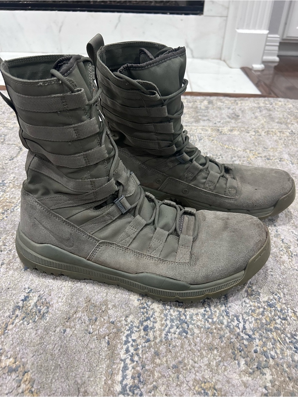 Nike SFB Gen 2 8" Combat Boots in sage